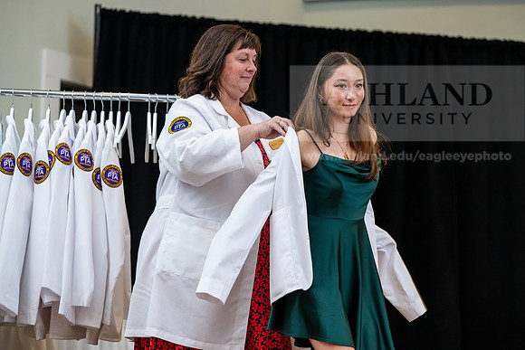 060PAWhiteCoatCeremony0825AWB_3485