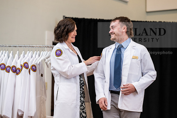 073PAWhiteCoatCeremony0825AWB_3508