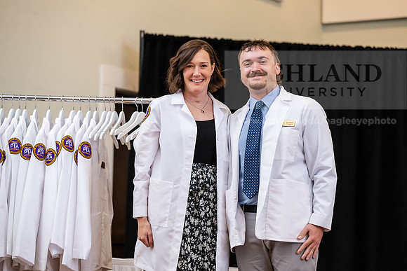 076PAWhiteCoatCeremony0825AWB_3512