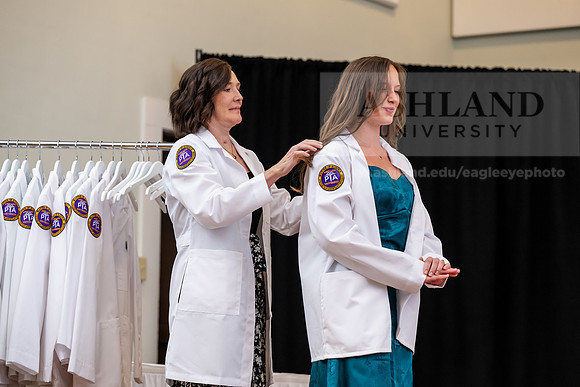 078PAWhiteCoatCeremony0825AWB_3518