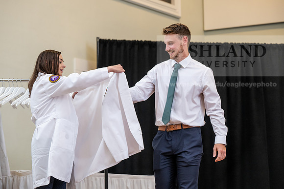 145PAWhiteCoatCeremony0825AWB_3636