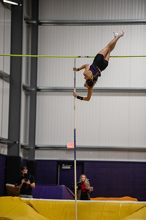 023KatieMoonPoleVault0224AWB_8279