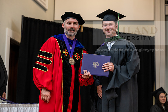 172PAGraduation0825AWB_3085