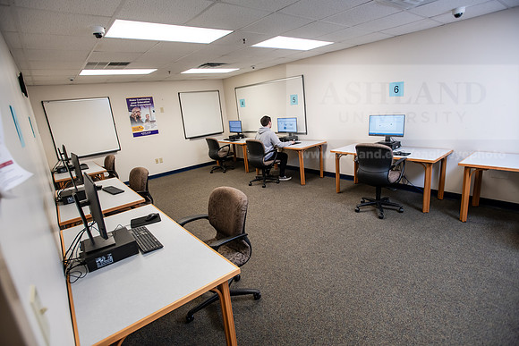 TestingCenter0225AWB_7710