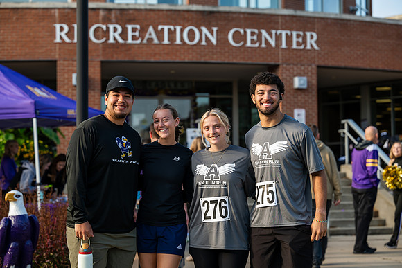 Homecoming5kRunWalk1025AWB_9834