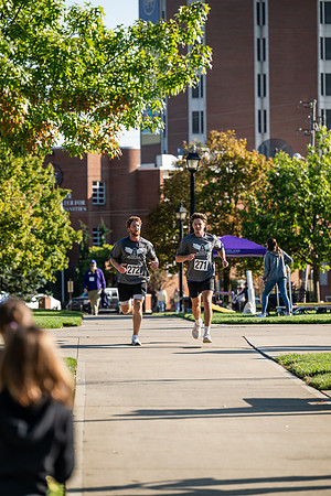Homecoming5kRunWalk1025AWB_0050