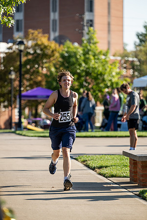 Homecoming5kRunWalk1025AWB_0124