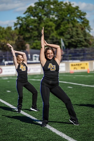 HomecomingAUvThomasFtBall1025AWB_1757