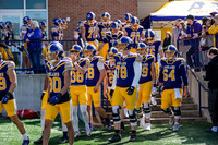 HomecomingAUvThomasFtBall1025AWB_0794