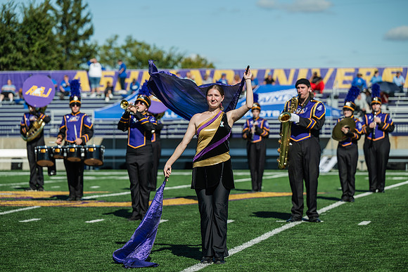 HomecomingFootballHalfTime1025AWB_1493
