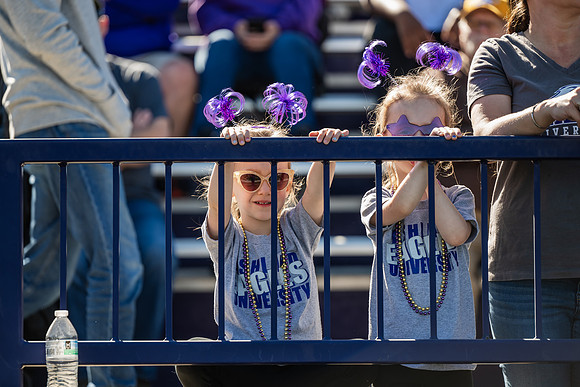 HomecomingFootballHalfTime1025AWB_1568