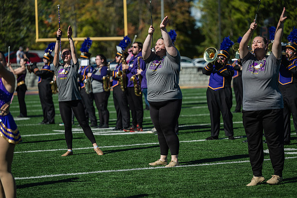 HomecomingFootballHalfTime1025AWB_1583