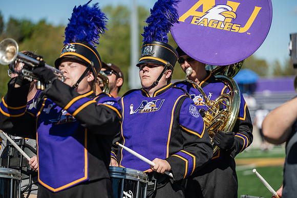HomecomingFootballHalfTime1025AWB_1609