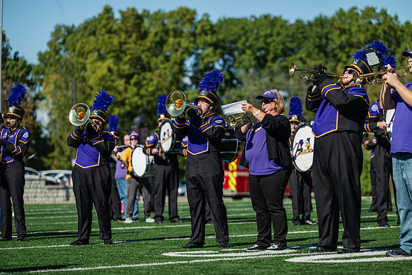HomecomingFootballHalfTime1025AWB_1557
