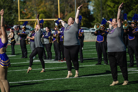 HomecomingFootballHalfTime1025AWB_1584