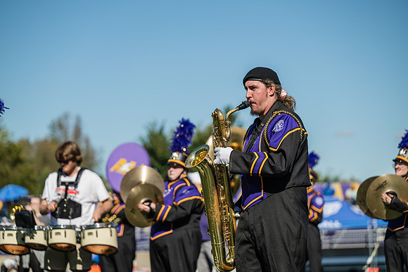 HomecomingFootballHalfTime1025AWB_1551