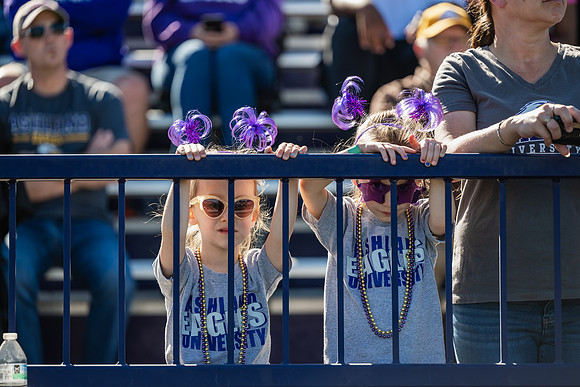 HomecomingFootballHalfTime1025AWB_1570