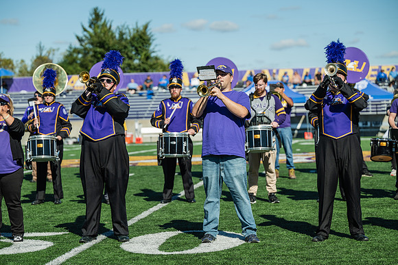 HomecomingFootballHalfTime1025AWB_1529