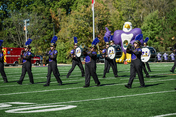 HomecomingFootballHalfTime1025AWB_1500