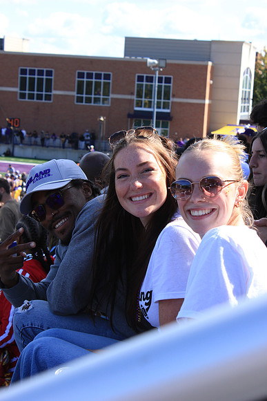 HomecomingFB_1025_CS_0818