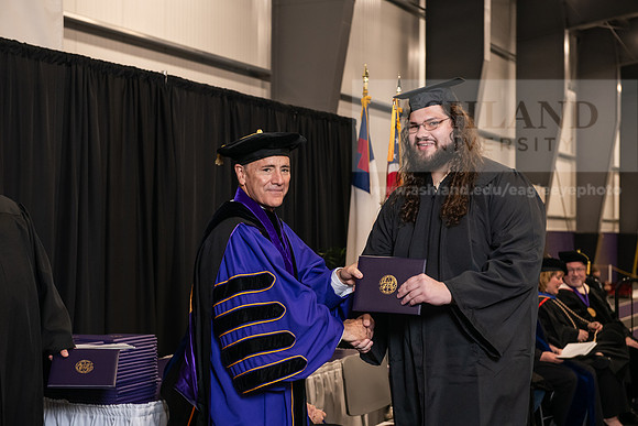 044SpGradBachelorNursing0524AWB_9737