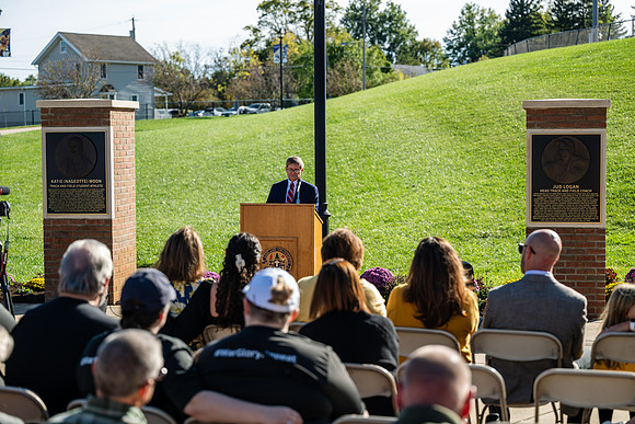 LoganMoonPillarDedication1025AWB_9353