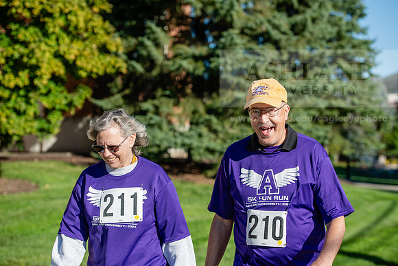 HOCO5kRunWalk1024AWB_9720