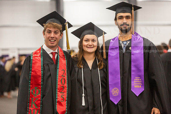 018SpGradPreCeremony0525JH6Q8B7922