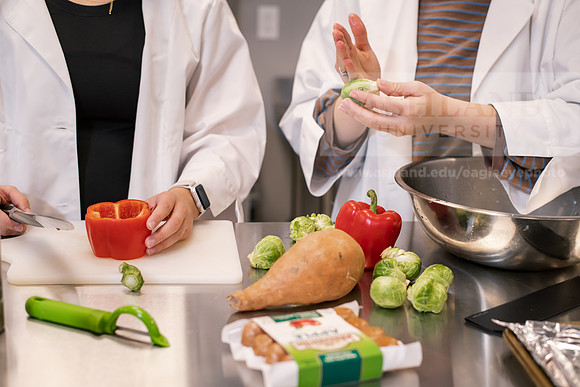 DieteticsFoodLab1022ALW_7414