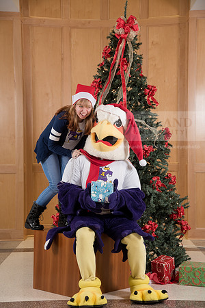 154TuffyChristmas1216ALW_9612