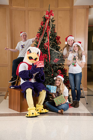 109TuffyChristmas1216ALW_9541