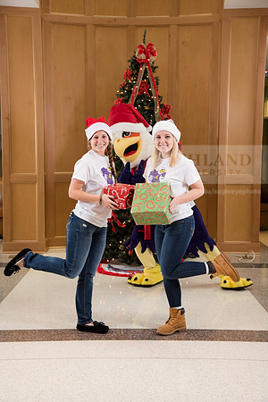 006TuffyChristmas1216ALW_9389