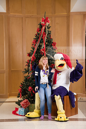 066TuffyChristmas1216ALW_9478