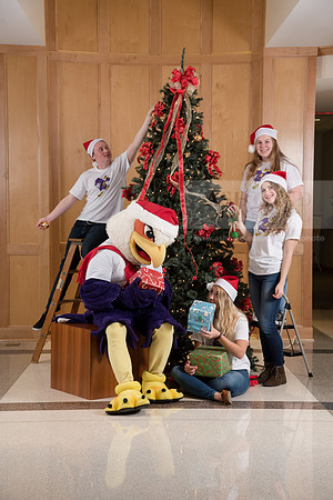 116TuffyChristmas1216ALW_9555