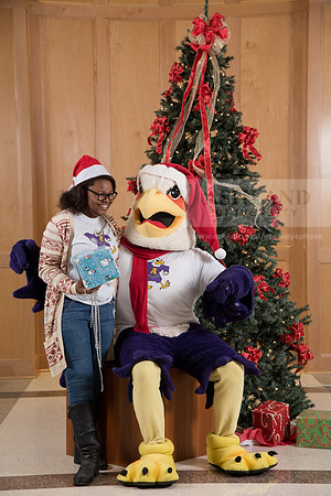 146TuffyChristmas1216ALW_9600