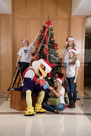 119TuffyChristmas1216ALW_9556