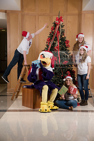 128TuffyChristmas1216ALW_9573