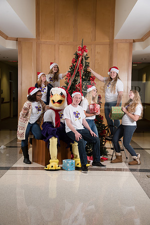 138TuffyChristmas1216ALW_9587