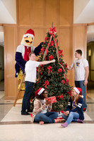 019TuffyChristmas1216ALW_9407