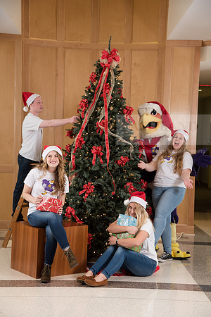 104TuffyChristmas1216ALW_9534