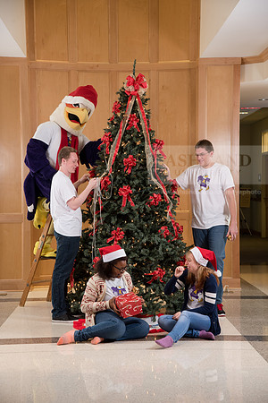 022TuffyChristmas1216ALW_9415