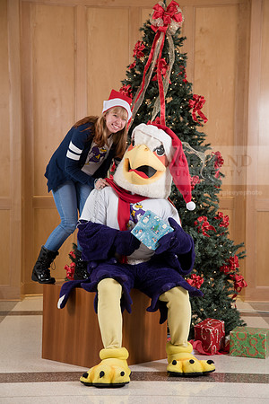 157TuffyChristmas1216ALW_9617