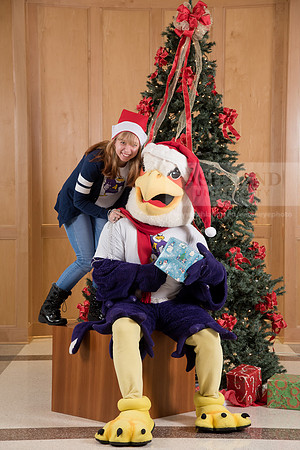 155TuffyChristmas1216ALW_9614