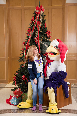 062TuffyChristmas1216ALW_9474