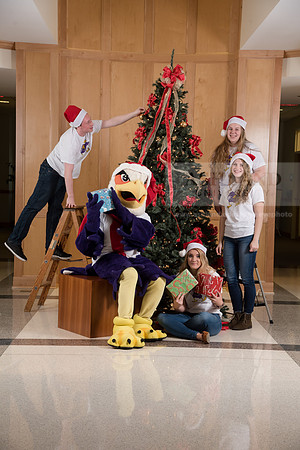 126TuffyChristmas1216ALW_9571