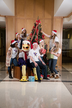 140TuffyChristmas1216ALW_9590