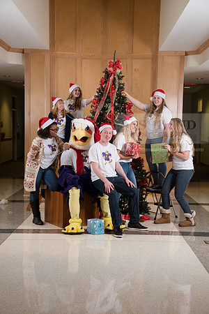 139TuffyChristmas1216ALW_9588