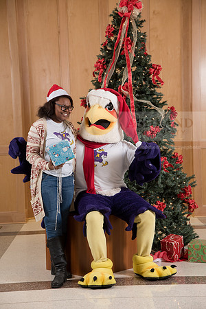 147TuffyChristmas1216ALW_9599
