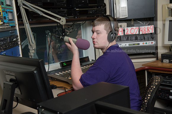 WRDLRadio0916ALW_8217