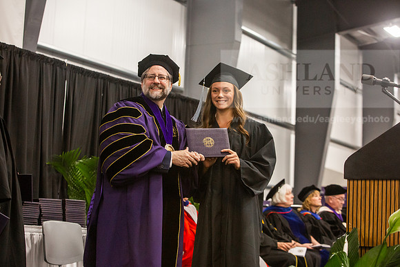 065SpGradBachelorSciEducation0525JH6Q8B9586